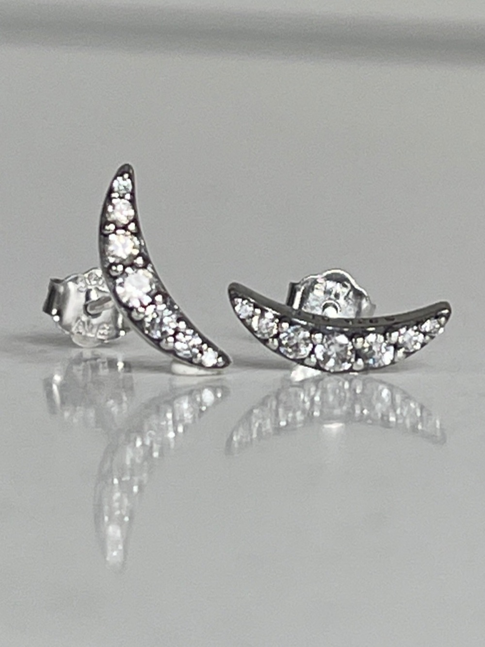 Pandora 925 sterling silver ALE crescent moon stud earrings. Stamped. Sparkle.